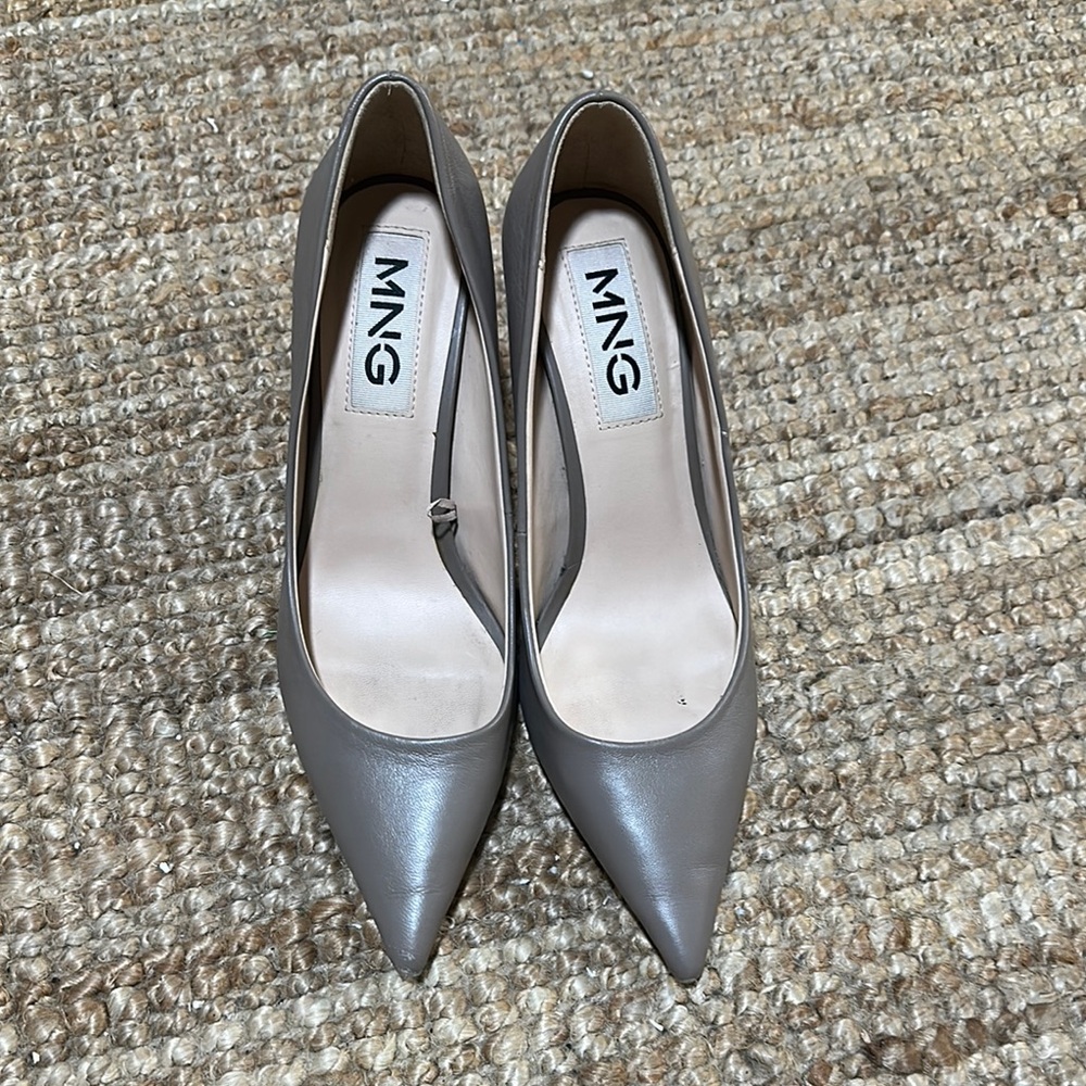 Mango Women's Pointed-Toe Pumps in Taupe